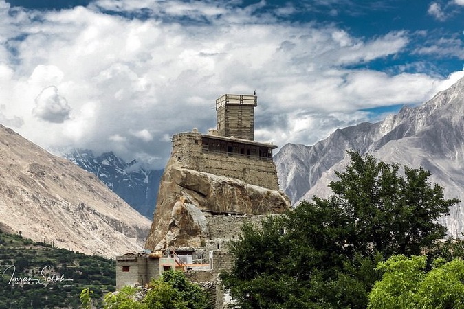 Altit Fort